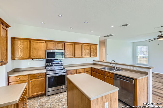 Image 19 of 26 For 2727 Encino River