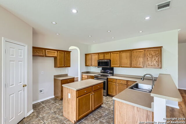 Image 4 of 26 For 2727 Encino River