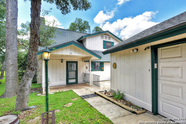 Listing photo id 0 for 16 Westwood  