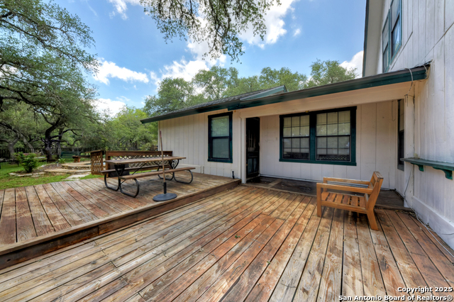 Listing photo id 21 for 16 Westwood  