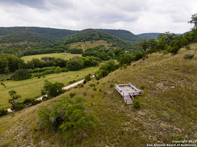 Listing photo id 8 for 1616 Mickle Creek