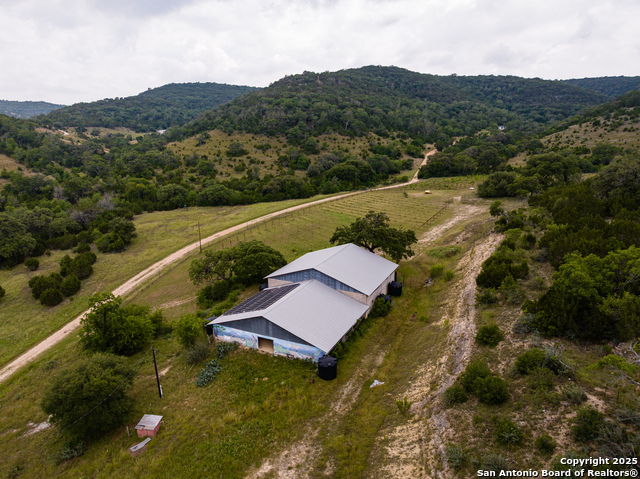 Listing photo id 11 for 1616 Mickle Creek