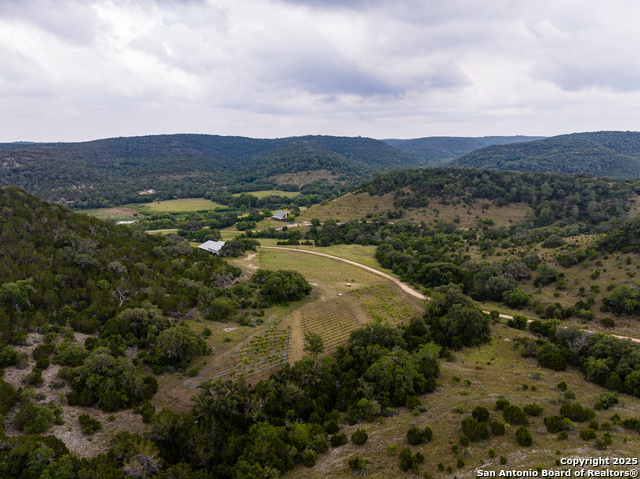 Listing photo id 15 for 1616 Mickle Creek