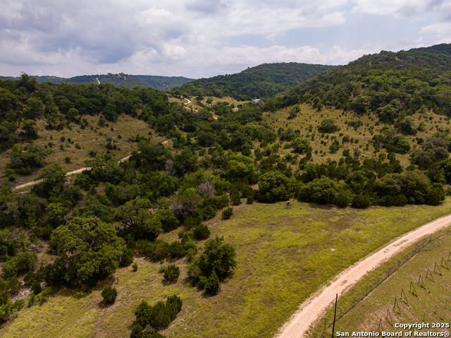 Listing photo id 16 for 1616 Mickle Creek