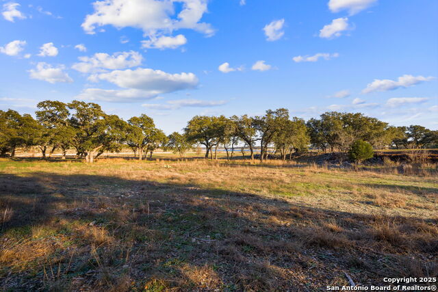 Image 14 of 31 For 539 Clay Ridge