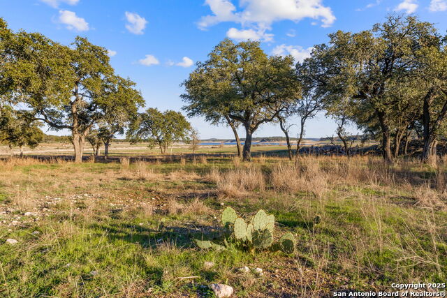 Image 16 of 31 For 539 Clay Ridge