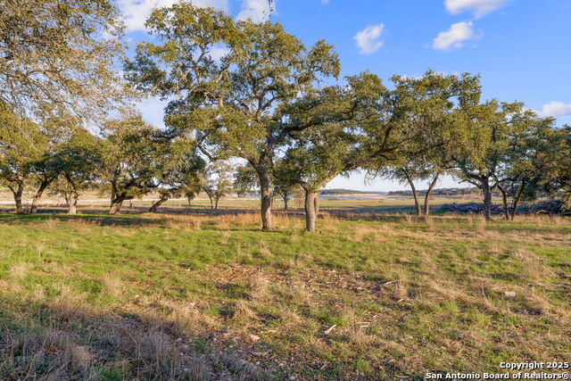 Image 17 of 31 For 539 Clay Ridge
