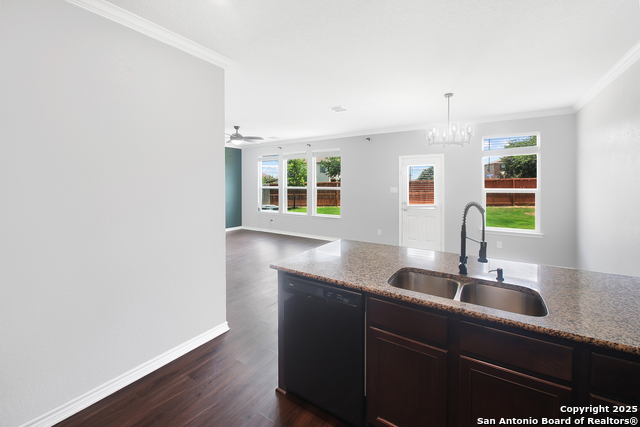 Image 11 of 26 For 6811 Beltran