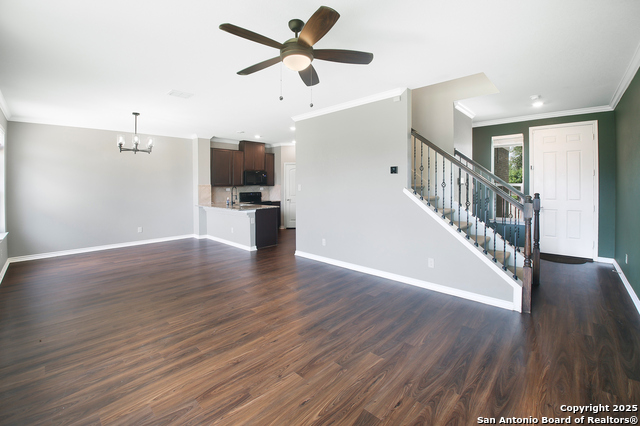 Image 5 of 26 For 6811 Beltran