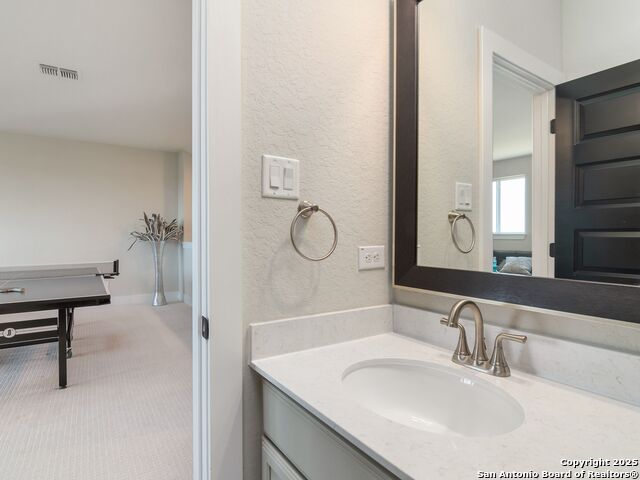 Listing photo id 30 for 25022 Dulzura