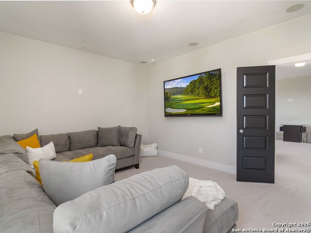 Listing photo id 31 for 25022 Dulzura