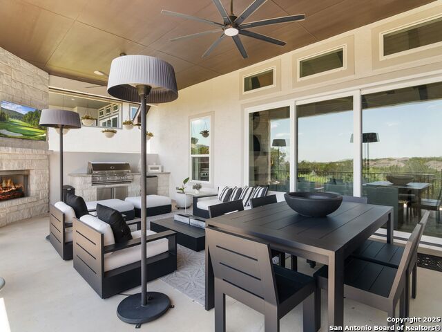 Listing photo id 37 for 25022 Dulzura