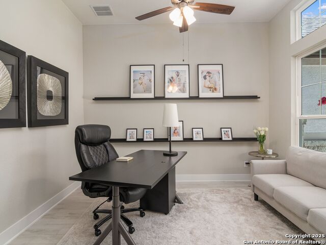 Listing photo id 3 for 25022 Dulzura
