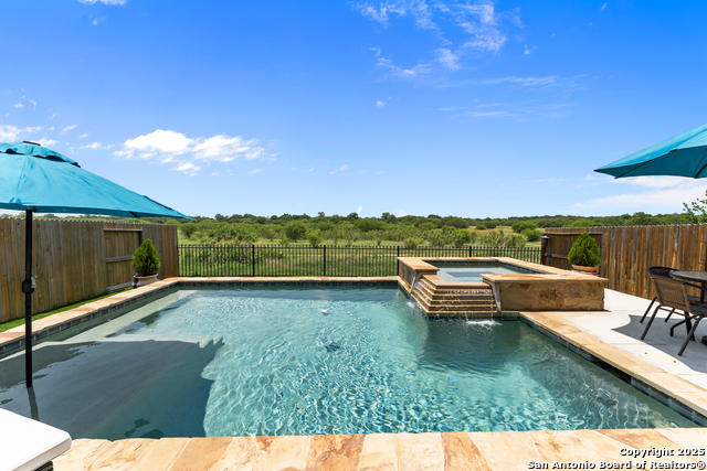Details for 449 Middle Green Loop, Floresville, TX 78114