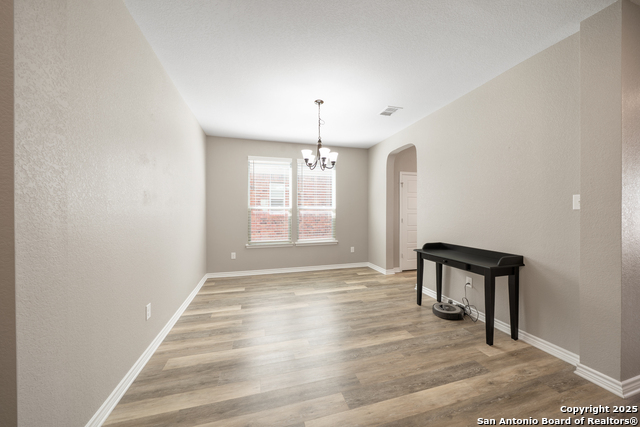 Image 19 of 38 For 11312 Red Oak Turn