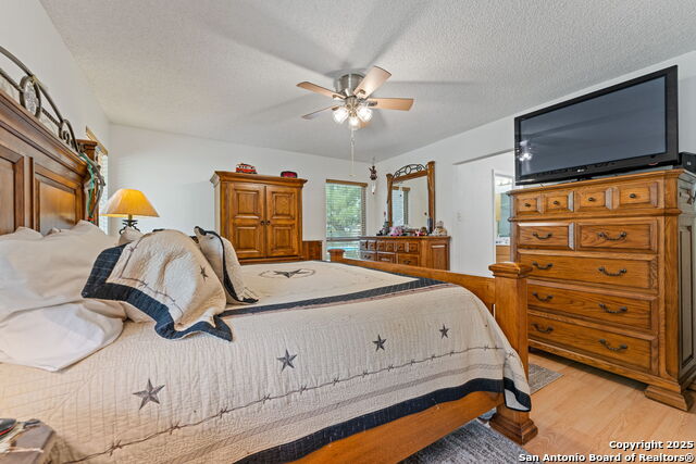 Image 15 of 30 For 33171 Blanco Rd