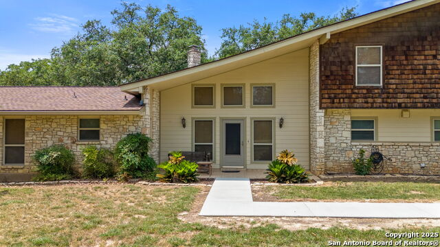 Image 4 of 30 For 33171 Blanco Rd