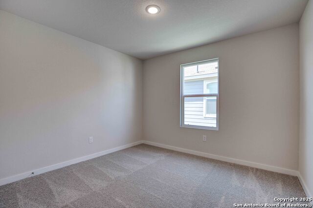 Image 10 of 17 For 9970 Forestier Green