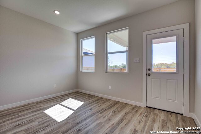 Image 3 of 17 For 9970 Forestier Green