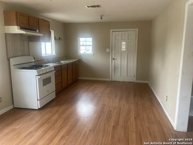 Image 7 of 8 For 605 19th St Sw
