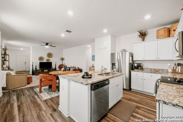 Image 11 of 23 For 12815 Cygnus