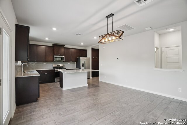 Image 15 of 38 For 2047 Atticus Dr