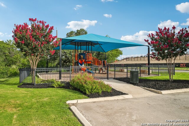 Image 37 of 38 For 2047 Atticus Dr