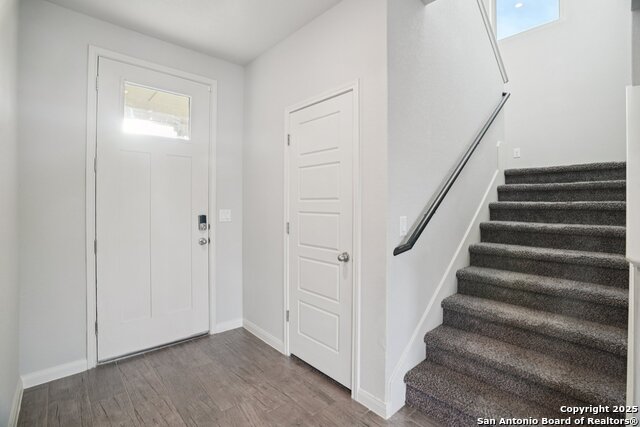 Image 5 of 38 For 2047 Atticus Dr