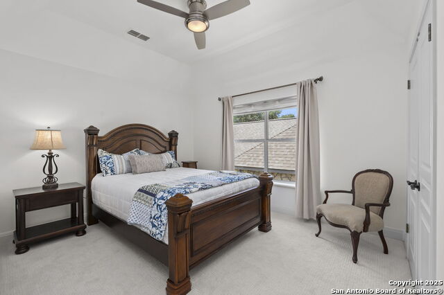 Image 23 of 41 For 17311 Fountain Bluff