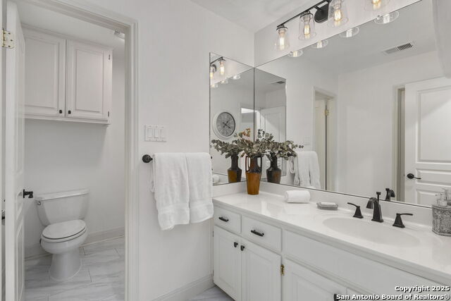 Image 24 of 41 For 17311 Fountain Bluff