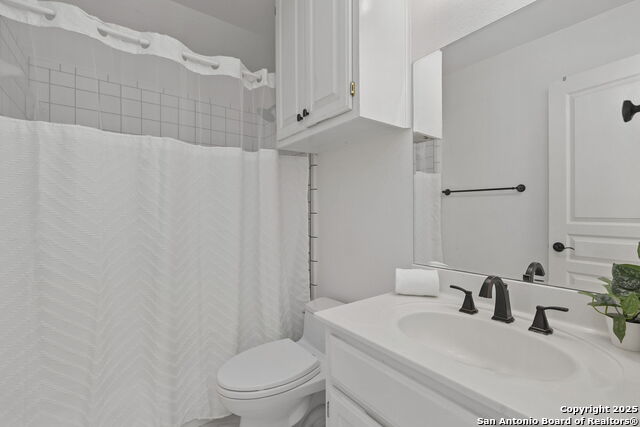 Image 27 of 41 For 17311 Fountain Bluff