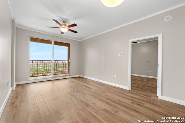 Image 3 of 8 For 1 Towers Park Ln 2004