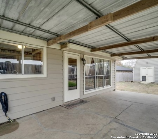 Image 14 of 15 For 15022 Baycliff