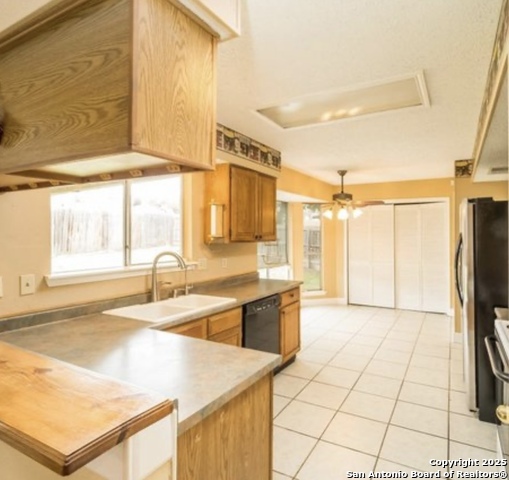 Image 2 of 15 For 15022 Baycliff