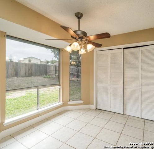 Image 3 of 15 For 15022 Baycliff