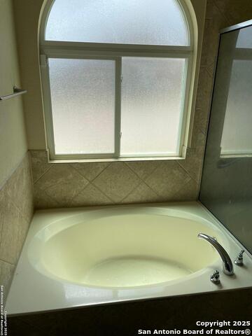Image 11 of 15 For 5902 Akin Pl