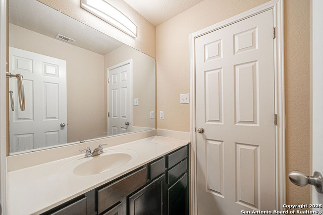 Image 6 of 15 For 5902 Akin Pl