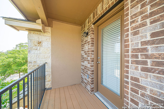 Image 8 of 15 For 5902 Akin Pl