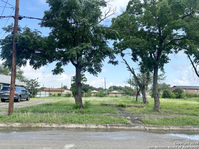 Details for 213 E Lindbergh, Universal City, TX 78148