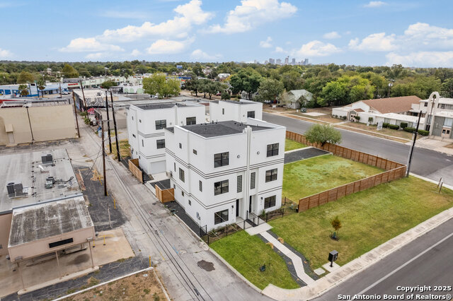 Image 33 of 41 For 3214 Elmendorf N 102