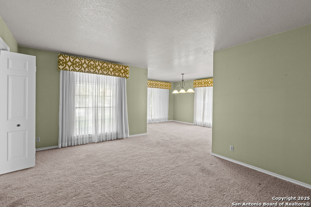 Image 11 of 39 For 11627 Whisper Dew St