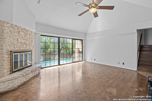 Image 19 of 39 For 11627 Whisper Dew St