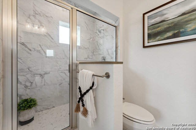 Image 15 of 23 For 1735 Gramercy W Unit