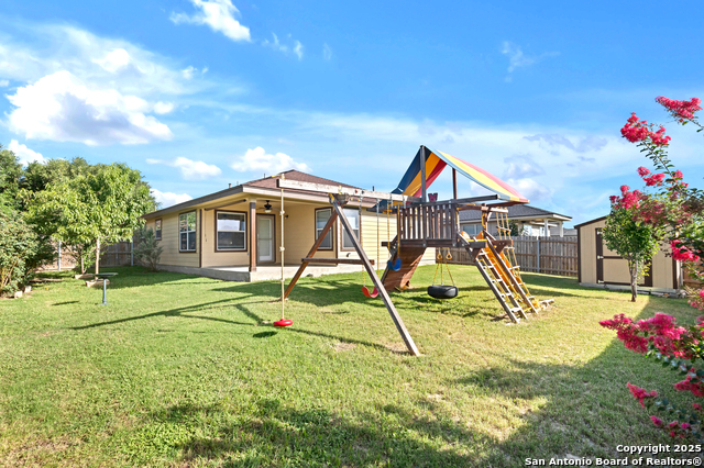 Listing photo id 22 for 603 Starling Creek