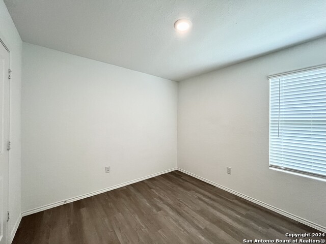 Image 21 of 38 For 6519 Arid Way