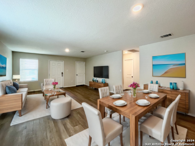Image 4 of 38 For 6519 Arid Way