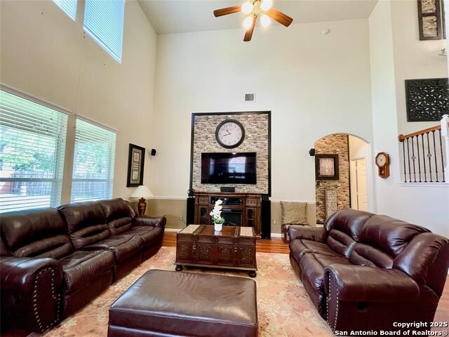 Listing photo id 7 for 26726 Wild Orchard