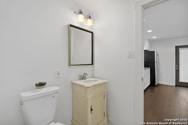 Image 38 of 43 For 510 Adams St.