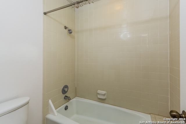 Listing photo id 11 for 7930 Roanoke Run 901