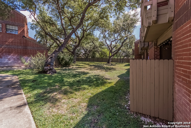Listing photo id 16 for 7930 Roanoke Run 901
